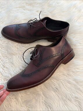 Joseph Abboud Classic Men's Wingtip Dress Shoes in Burgundy size 13 worn once
